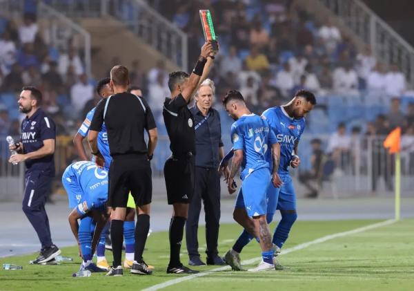 Neymar entra no lugar de Michael em sua estreia pelo Al-Hilal.(Imagem:Ahmed Yosri/Reuters)