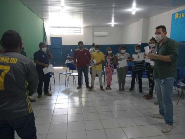 Indígenas venezuelanos iniciam curso de capacitação sobre educação financeira(Imagem:Reprodução)