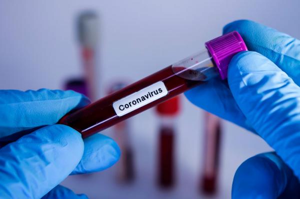 O governo do Reino Unido disse nesta quarta (23) ter identificado uma segunda mutação do coronavírus com maior risco de contágio, e anunciou que mais partes do país entrarão em loc(Imagem:Reprodução)