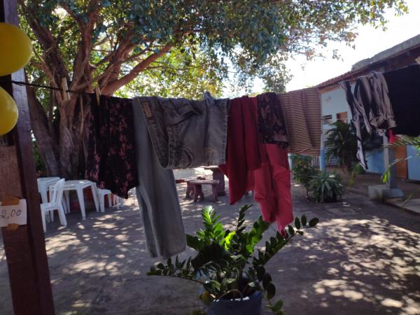 Bazar beneficente é realizado pelo SINTE Regional em Floriano.(Imagem:FlorianoNews)