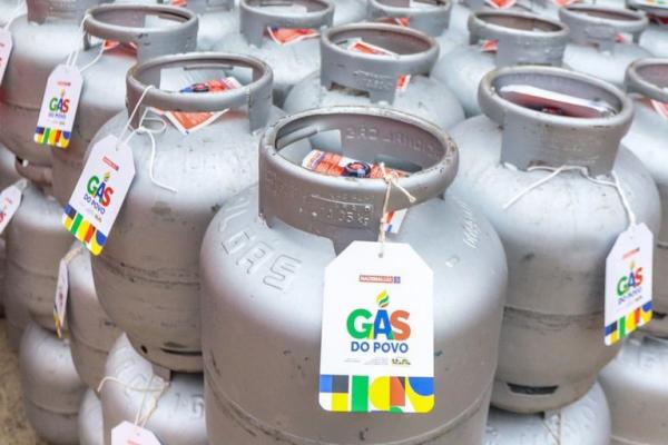 O pre&ccedil;o de refer&ecirc;ncia do botij&atilde;o de 13 kg pelo programa no Piau&iacute; passar&aacute; a R$ 107,98 para retiradas em distribuidoras credenciadas.(Imagem:Roberta Aline / MDS)
