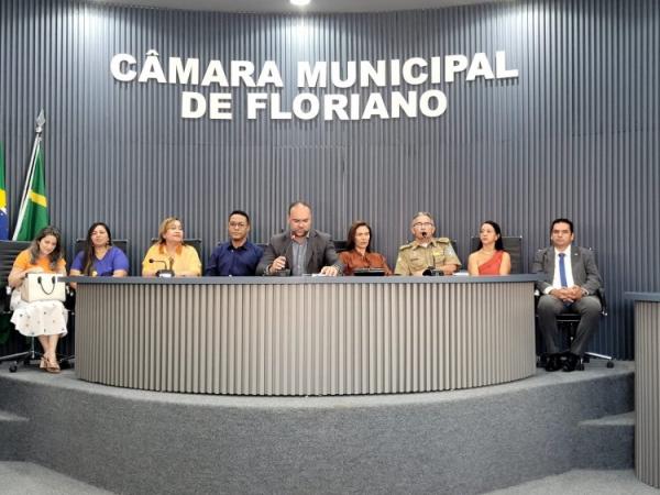 Prefeitura de Floriano e Governo do Estado realizam seminário em alusão ao Maio Laranja.(Imagem:Secom)