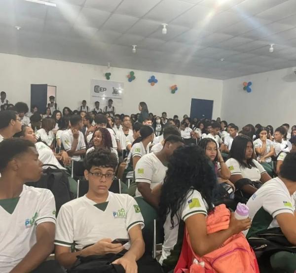 10ª GRE promove palestra sobre o combate ao abuso e exploração sexual(Imagem:Reprodução/Instagram)