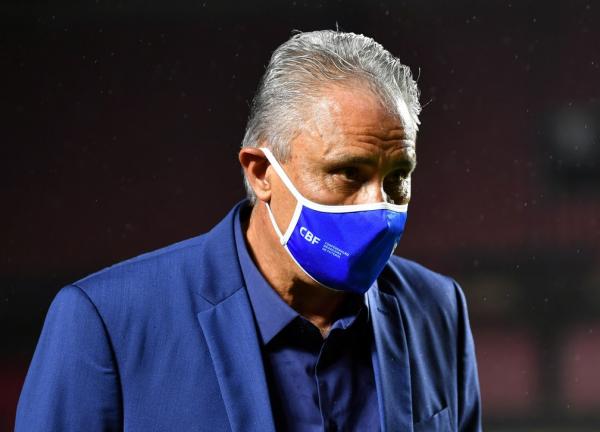 Tite, técnico da seleção brasileira, durante jogo contra a Venezuela(Imagem:Nelson Almeida/Reuters)