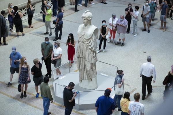 Nova York comemora reabertura do Metropolitan Museum(Imagem:Reprodução)