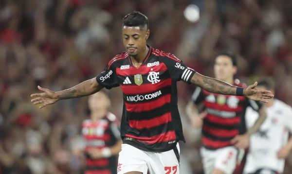 Jogador do Flamengo recebe 12 jogos de suspensão e multa de R$ 60 mil.(Imagem:GILVAN DE SOUZA/FLAMENGO/DIREITOS RESERVADOS)