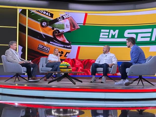 Christian Fittipaldi., Adriane Galisteu, Geraldo Rodrigues e o apresentador Felipe Mota no especial 