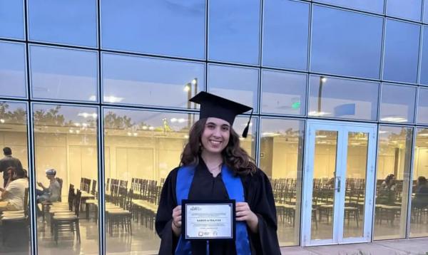 Gabriela Frajtag, vence concurso internacional de Biologia Qu&acirc;ntica.(Imagem:Gabriela Frajtag/Arquivo Pessoal)