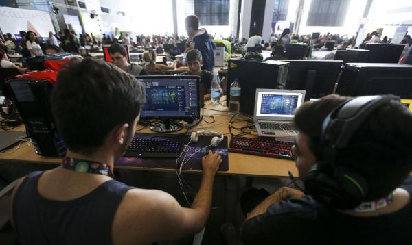 País é penúltimo em ranking de computador por aluno no Pisa.(Imagem:© Marcelo Camargo/Agência Brasil)