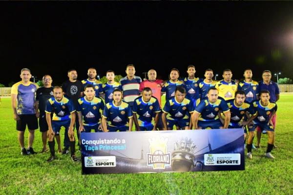Copa Floriano 2025 inicia quartas de final com goleada e estádio lotado(Imagem:Secom)