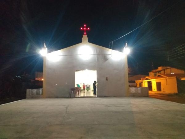 Encerrado os festejos de Santa Teresinha no bairro Bosque em Floriano.(Imagem:FlorianoNews)