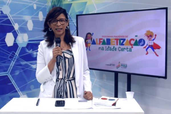 Professores da educação infantil da rede pública estadual, participaram da formação continuada em 4 módulos com atividades por meio do Canal Educação.(Imagem:Divulgação)