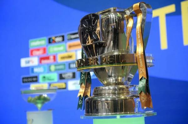 Paulistas e cariocas duelam pela Taça da Copa do Brasil.(Imagem:Staff Images/CBF)