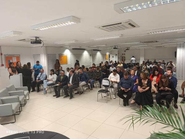 Networking Empresarial reúne empresários em noite de conexões e reconhecimento em Floriano.(Imagem:FlorianoNews)