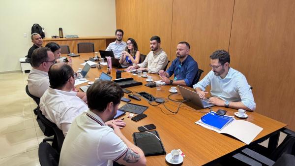 Águas do Piauí apresenta ações de enfrentamento à estiagem ao Governo do Estado(Imagem:Ascom Seplan)