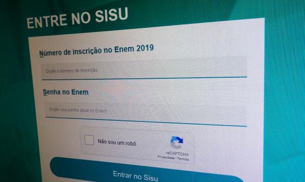 Interessados não selecionados podem entrar na lista de espera.(Imagem:Agência Brasil)