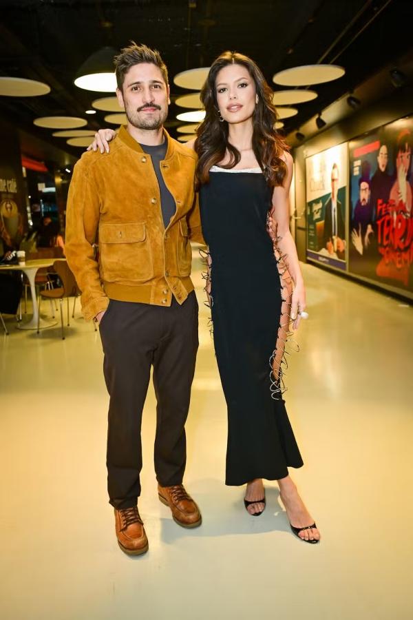 Daniel Rocha e Vitória Strada (Imagem: Leo Franco/AgNews)