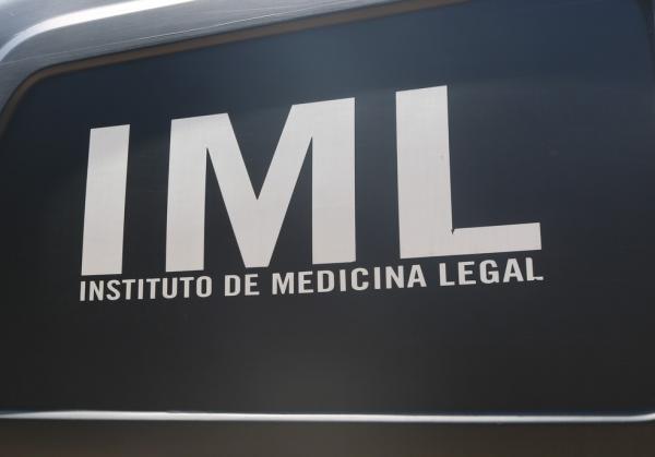 Quando a PM chegou ao local, foi constatado que a vítima estava morta. A perícia foi acionada e uma equipe do Instituto de Medicina Legal (IML) de Teresina fez a remoção do corpo.(Imagem:Reprodução)