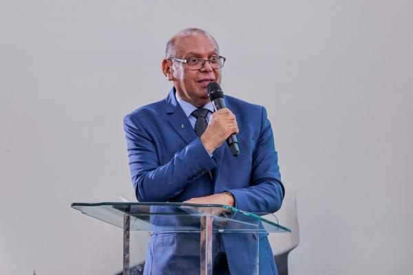 Reitor Paulo Borges da Cunha (Imagem:Gabriel Paulino)