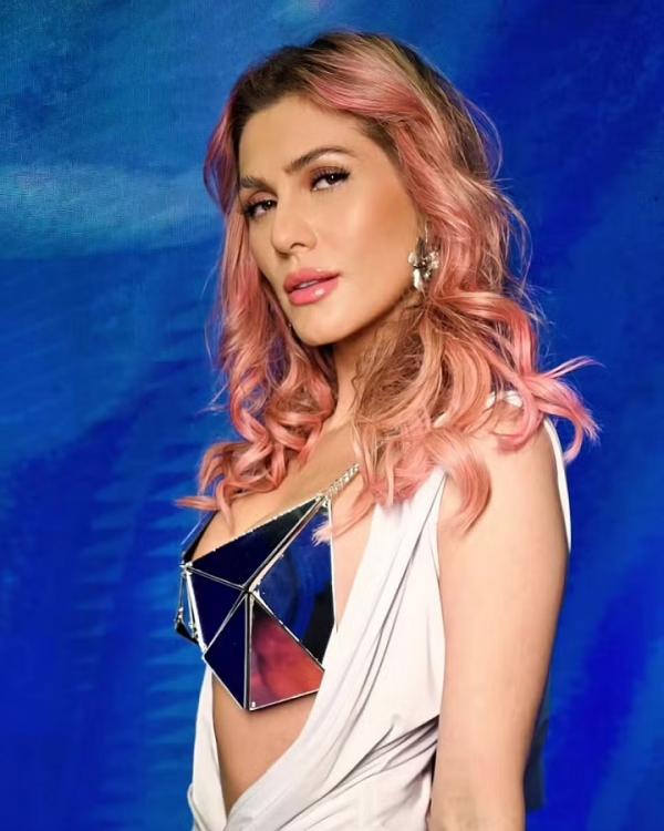 Lívia Andrade(Imagem:Reprodução/Instagram)