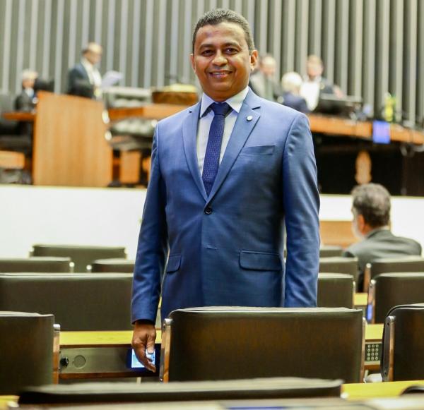 Deputado federal Dr. Francisco Costa é escolhido como relator da MP do Bolsa Família.(Imagem:Divulgação)
