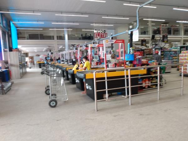 Supermercados terão ponto facultativo neste domingo (02)(Imagem:FlorianoNews)