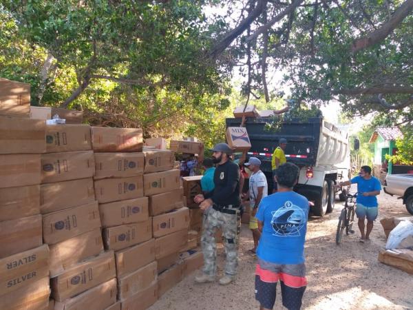 Embarcação encalhada com cigarro contrabandeado no Litoral do Piauí é clandestina, diz Marinha(Imagem:Divulgação)