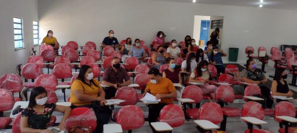 Floriano sedia SASC Integração com a capacitação de assistentes sociais(Imagem:FlorianoNews)