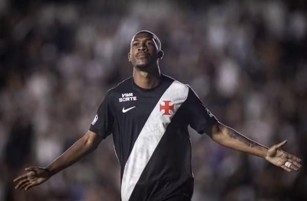 Newcastle tem interesse na contrata&ccedil;&atilde;o de Rayan, e Vasco espera proposta(Imagem:Matheus Lima/Vasco)