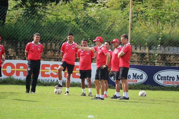  Treino do River-PI (Imagem:Julio Costa )