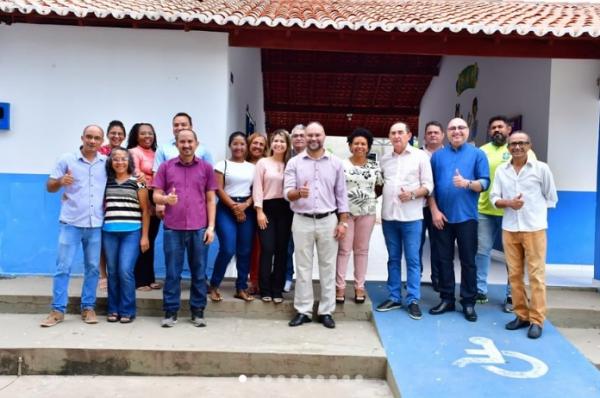 Aula inaugural marca o início do ano letivo na rede municipal de ensino de Floriano.(Imagem:Reprodução/Instagram)