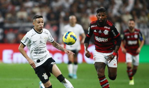 Copa do Brasil: após 0 a 0, Fla e Corinthians decidirão título no RJ.(Imagem:REUTERS/Carla Carniel/Direitos reservados)
