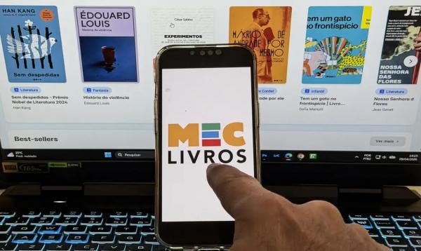 Browser e app da p&aacute;gina do MEC LIVROS.(Imagem:Rafa Neddermeyer/Ag&ecirc;ncia Brasil)