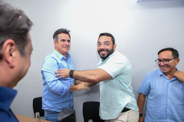 Prefeito agradece a Ciro Nogueira após entrega da primeira ressonância magnética pública fora da capital no Piauí(Imagem:Ascom)