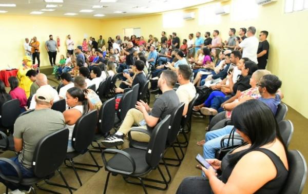 Carnaval 2026 é lançado e promete agitar Floriano com programação para todos os públicos.(Imagem:Reprodução/Instagram)