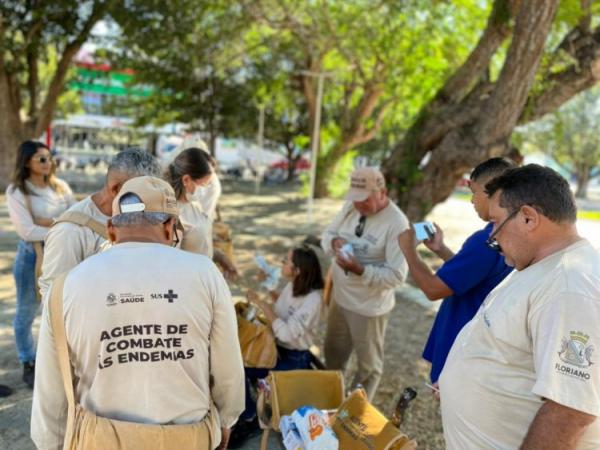 Sa&uacute;de de Floriano inicia Mutir&atilde;o Contra a Dengue com a&ccedil;&otilde;es no bairro Manguinha.(Imagem:Secom)