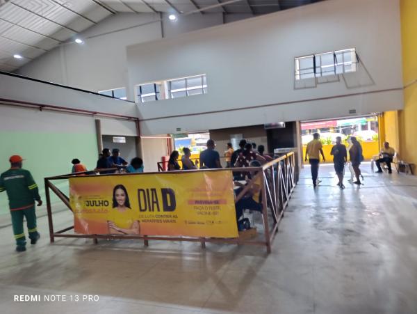 Floriano realiza ação no Mercado Público no Dia D de Luta contra as Hepatites.(Imagem:FlorianoNews)