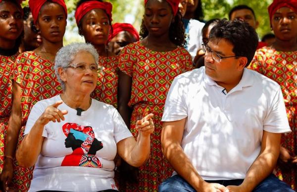 Rafael Fonteles e Regina Sousa fazem visita a comunidade quilombola Mimbó.(Imagem:Divulgação)