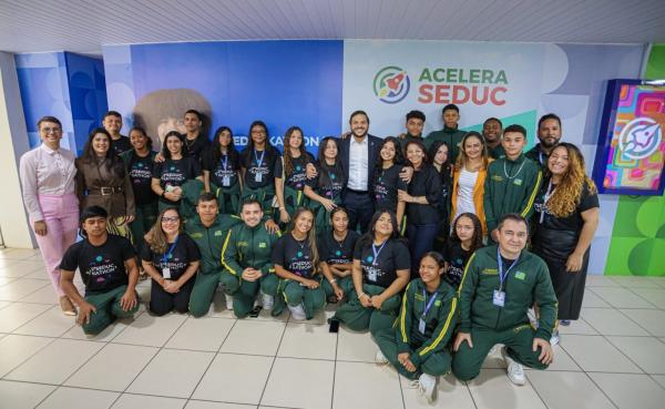 Alunos da rede estadual viveram 30 dias de imersão tecnológica e cultural em Portugal após destaque no Seduckathon 2025.(Imagem:Letícia Santos)