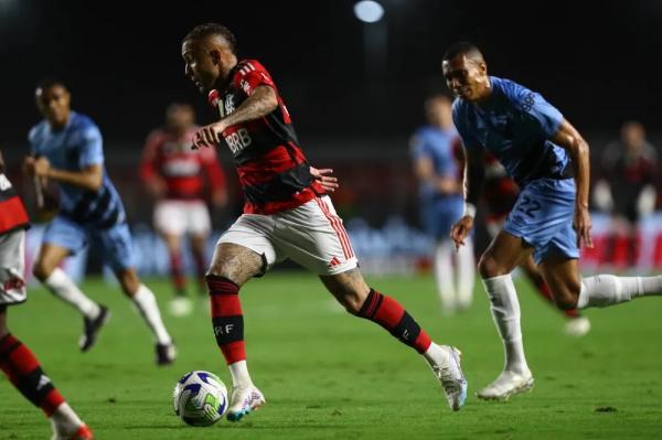 Cebolinha não aproveitou a chance em Flamengo x Athletico-PR.(Imagem:Divulgação / Flamengo)
