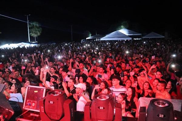 Balneário Pimenta em Juazeiro do PI: Multidão se reúne para a tradicional Festa de Sábado de Aleluia(Imagem:Reprodução)