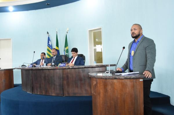  Câmara de Floriano: sessão dupla aprova em dois turnos a LOA 2024(Imagem:CMF)