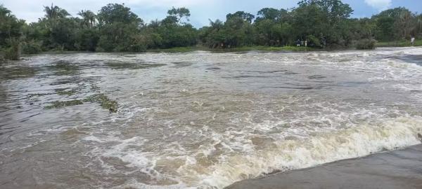 Irmãos gêmeos desaparecem após serem arrastados por correnteza em barragem no PI.(Imagem:Reprodução)