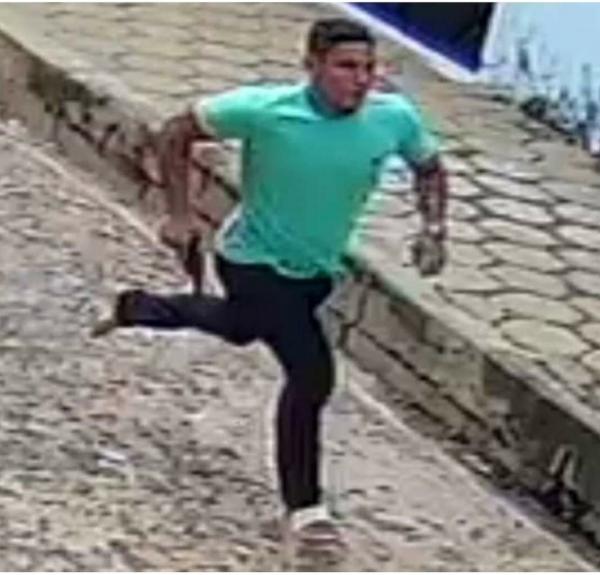 Polícia divulga imagem de suspeito de homicídio e pede ajuda para identificá-lo.(Imagem:Divulgação/PC-PI)