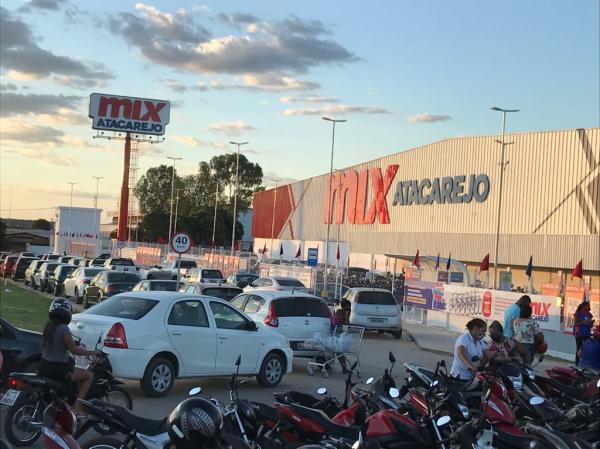 Mix Atacarejo promove semana especial