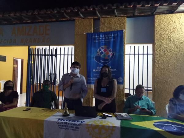 Rotary Club realiza reunião festiva em homenagem ao Dia dos Professores(Imagem:Reprodução)