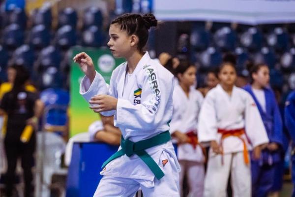 Yasmin Axiotes(Imagem:Arquivo Pessoal)