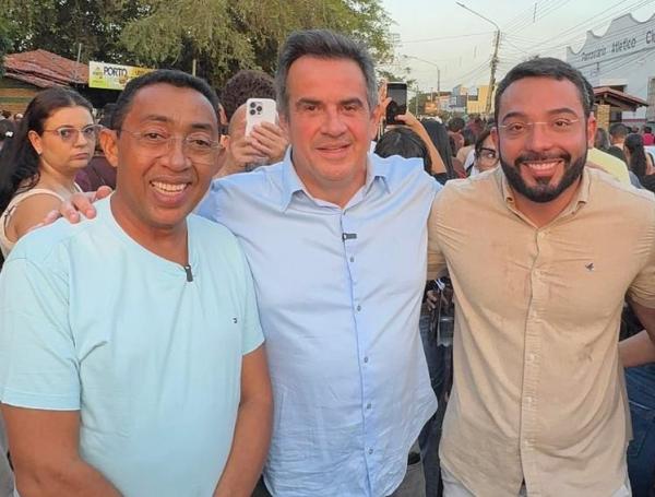 Ao lado de Joel, Ciro celebra Dia de São Francisco em Parnaíba.(Imagem:Ascom)