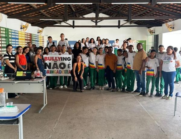 CMDCA de Floriano realiza palestra sobre bullying para estudantes do município.(Imagem:Secom)