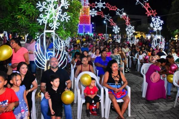 Prefeitura de Floriano realiza ação de natal para famílias assistidas pelos programas sociais (Imagem:Secom)